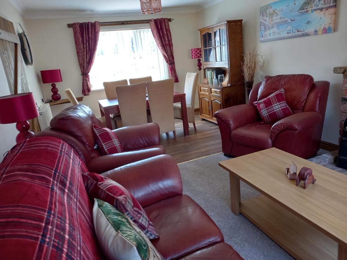 Pet Friendly Beautiful Detached Cottage Close To Spurn Point, Easington And Withersea Kingston upon Hull Kültér fotó